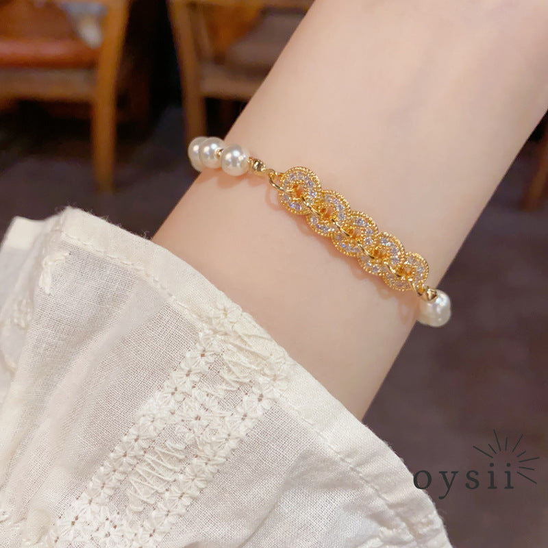 Lunar Charm – Zircon Coin Pearl Bracelet