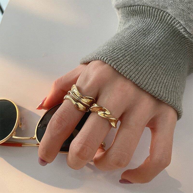 Gold Artistic Ring Set of 3