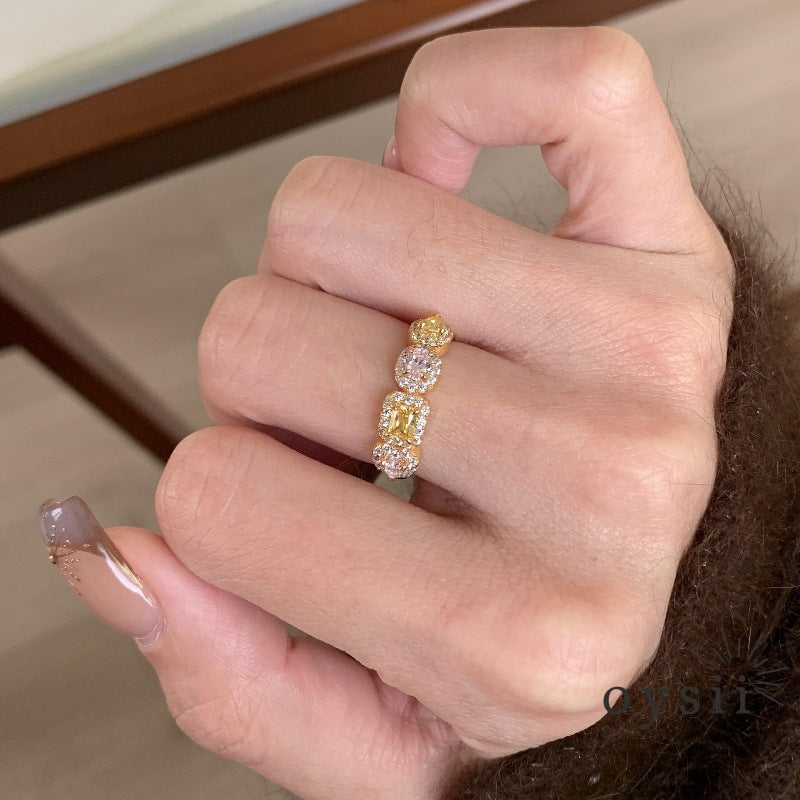 Radiant Elegance – Diamond Statement Ring