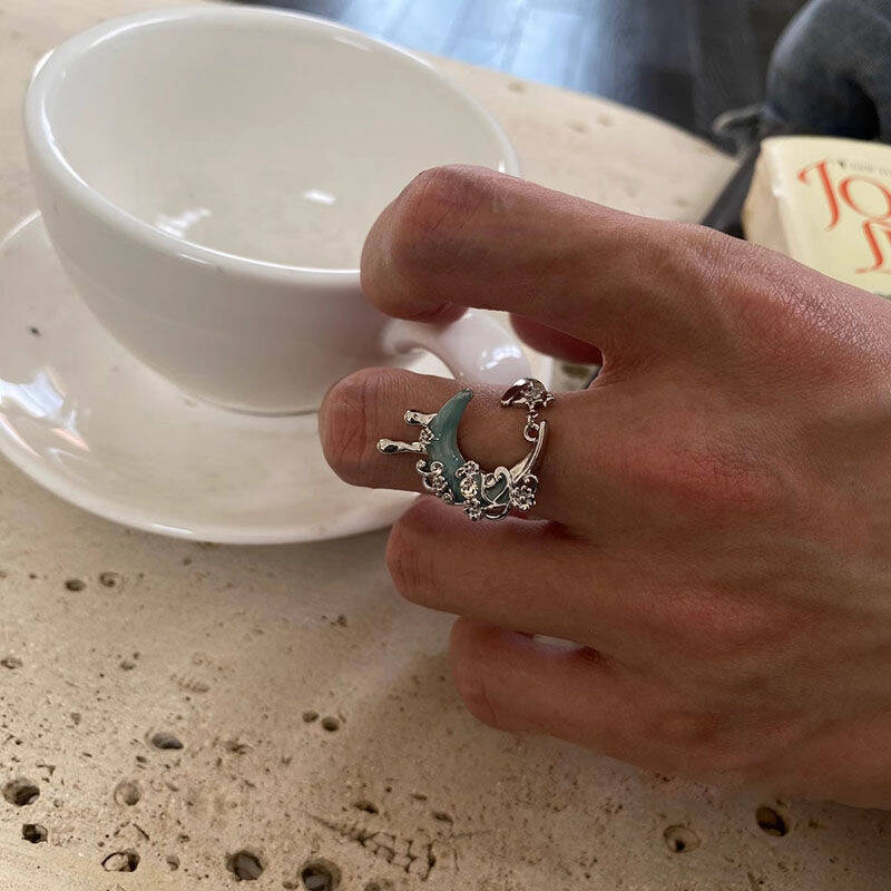 Liquid Moon & Star Ring Set