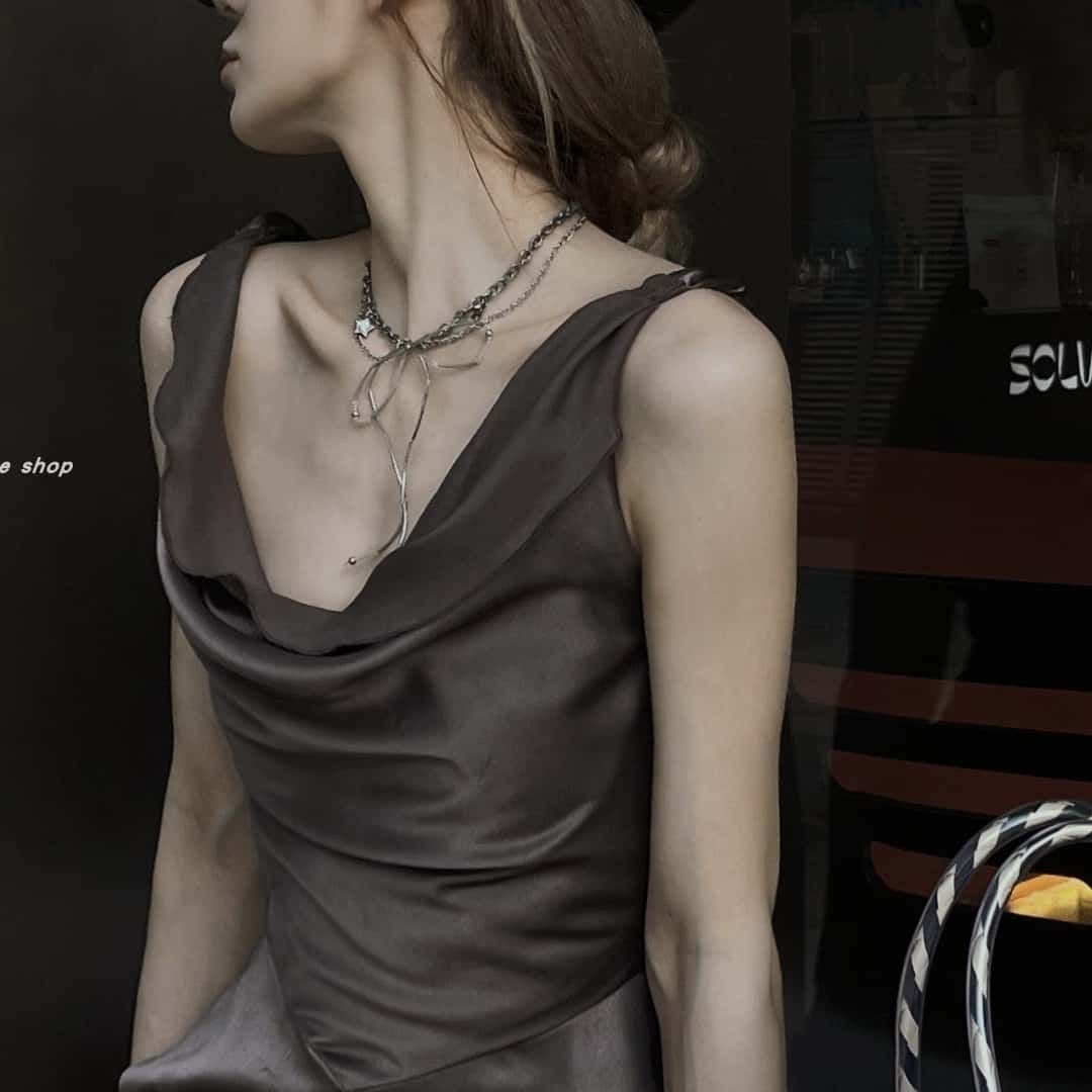 Irregular Butterfly Choker Necklace