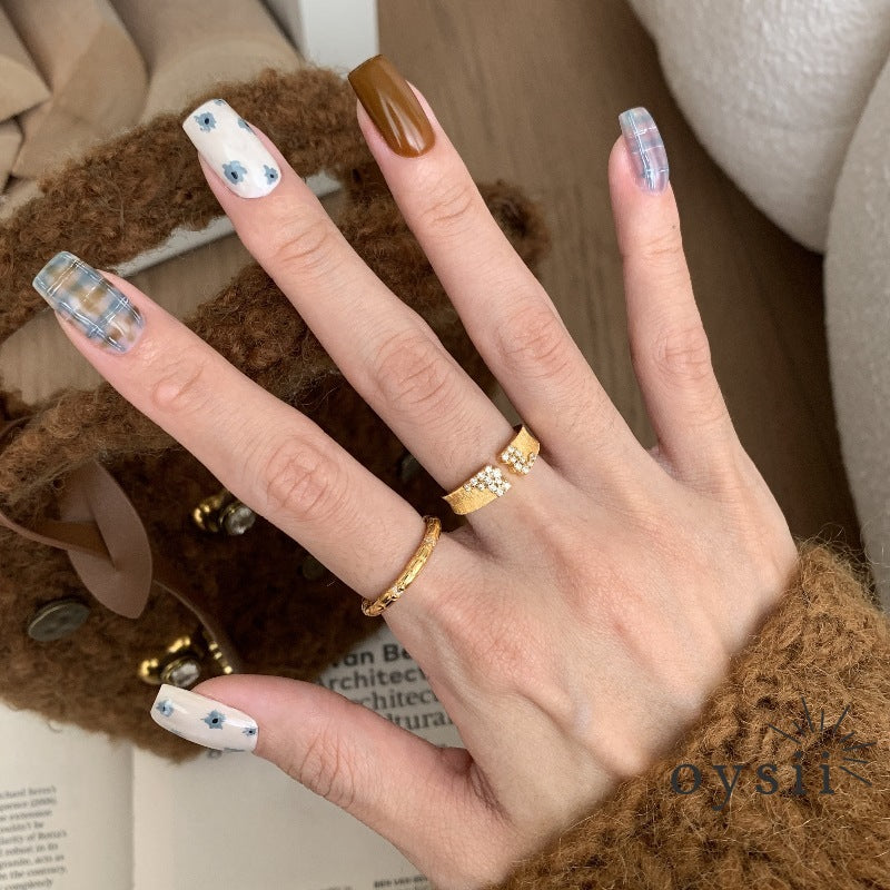 Starlit Veil – Brushed Gold Ring