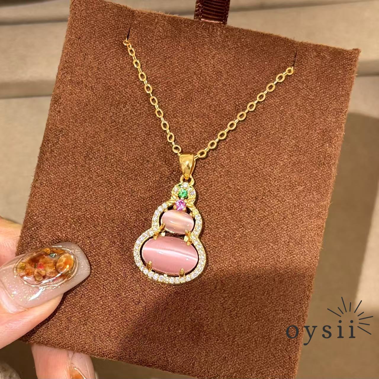 Rosé Gourd — Vintage Chalcedony Necklace