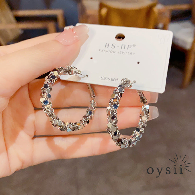 Silver Mirage — Chunky Metal Circle Hoop Earrings