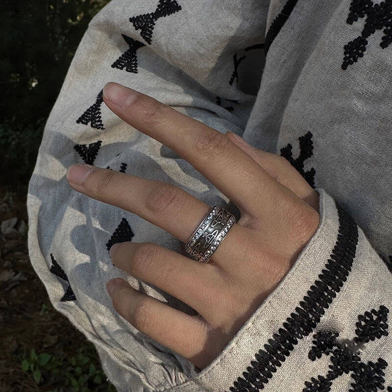 Vintage Engraved Ring