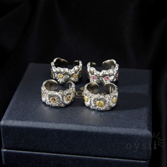 Timeless Petal – Daisy Gardenia Ring