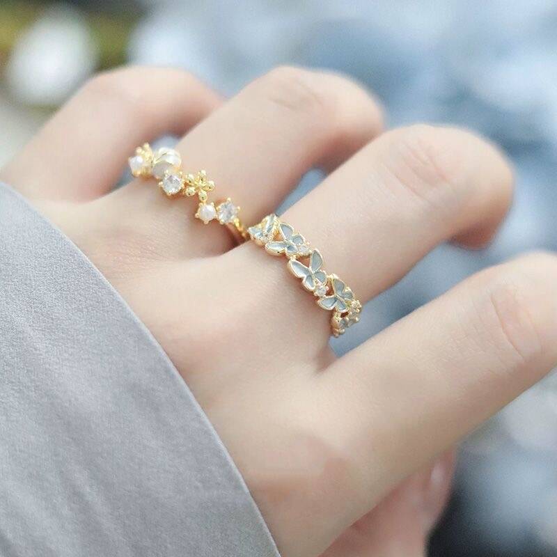 Blue Floral Ring Set