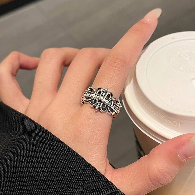 Cross Ring Set