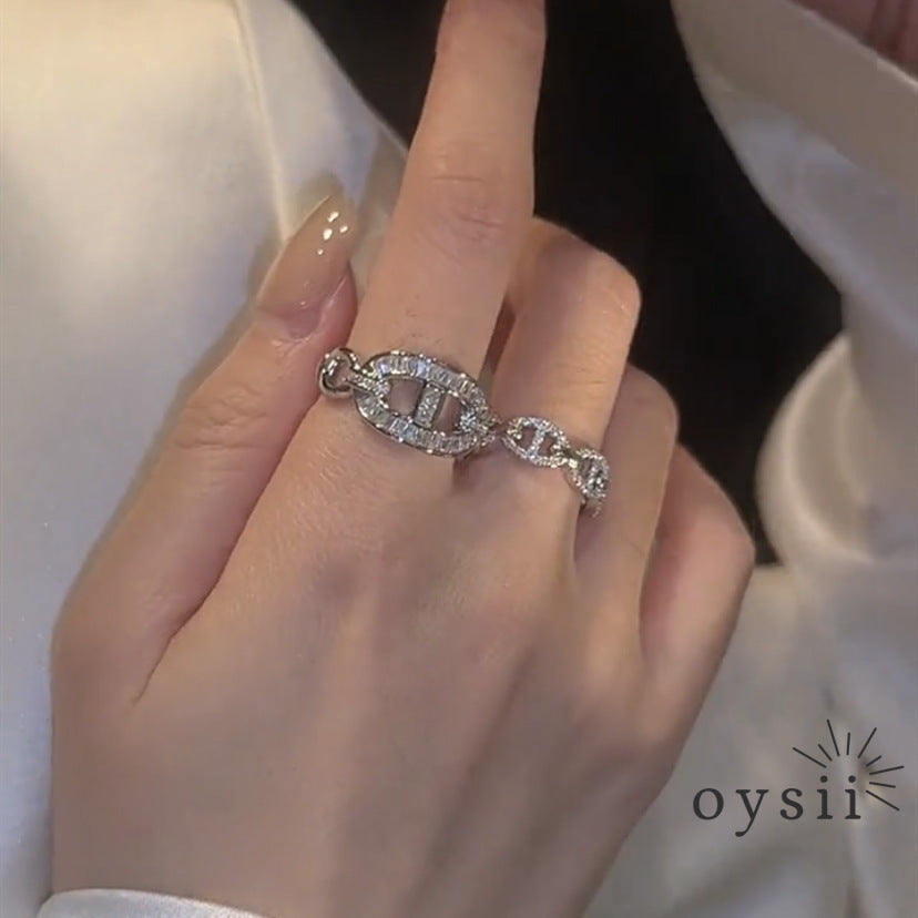 Chic Snout – Full-Crystal Adjustable Pig Nose Ring