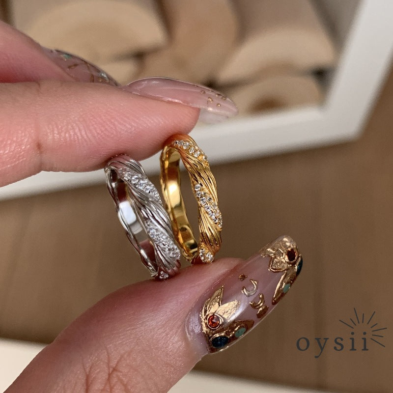 Twist Elegance — Vintage Braided Diamond Ring