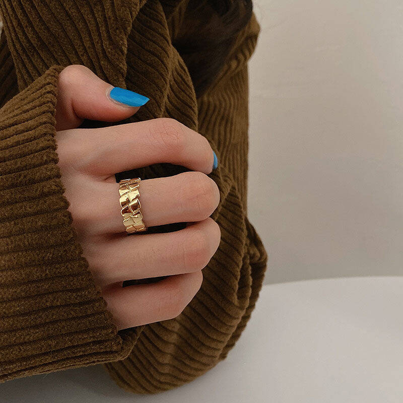 Gold Artistic Ring Set of 3