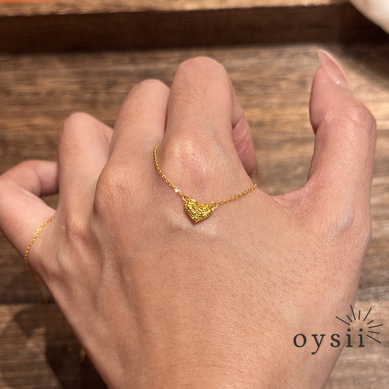 Gleaming Heart – Sparkling Love Necklace