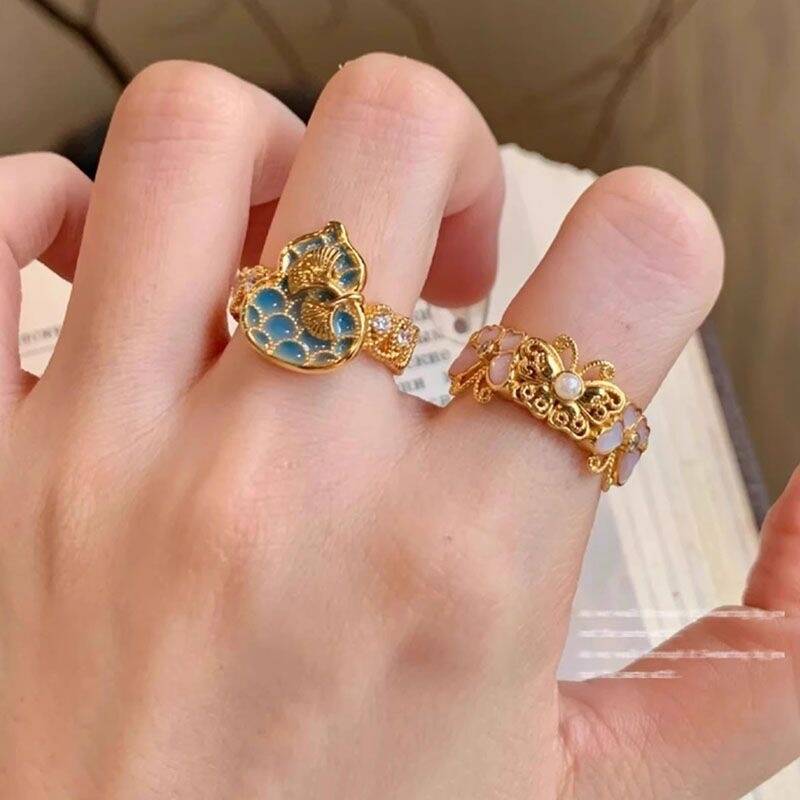 Gold Luxury Minimalist Ring Set