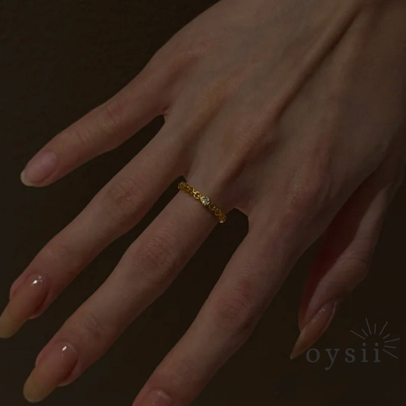 Golden Minimal – Cubic Single Diamond Ring