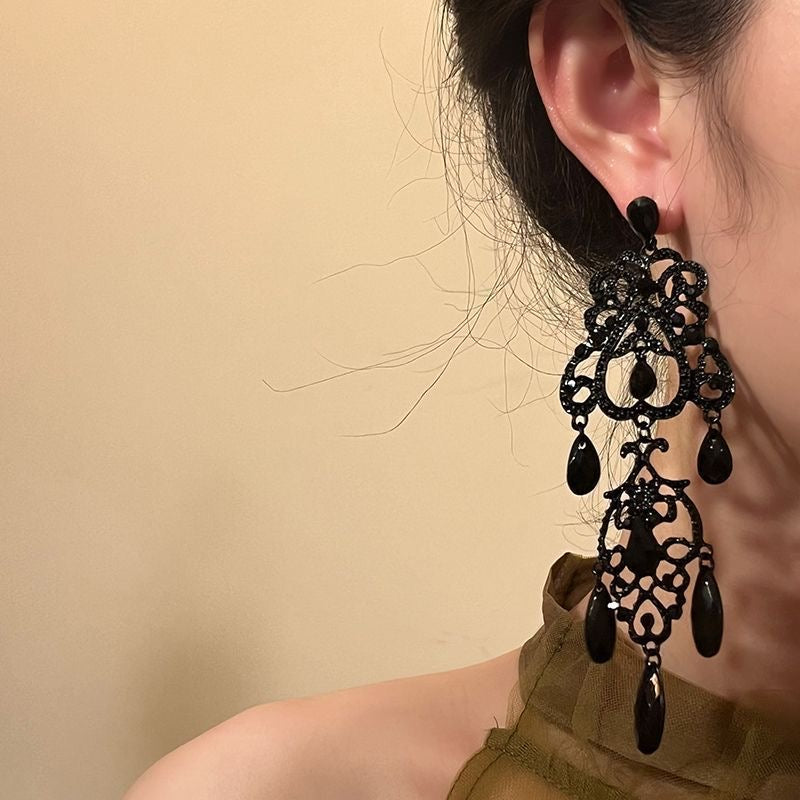 Black Teardrop Tassel Earrings
