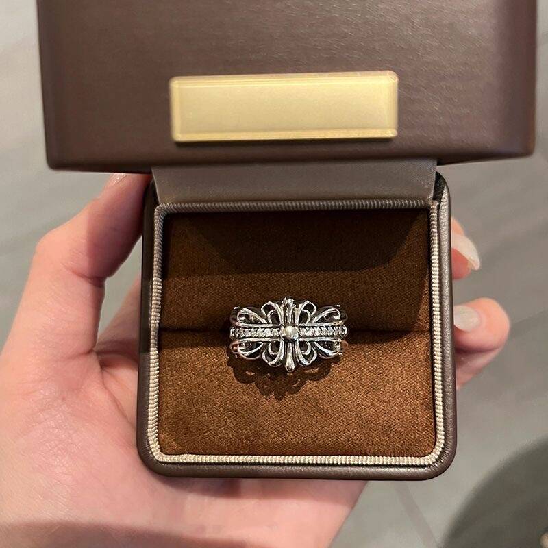 Cross Ring Set