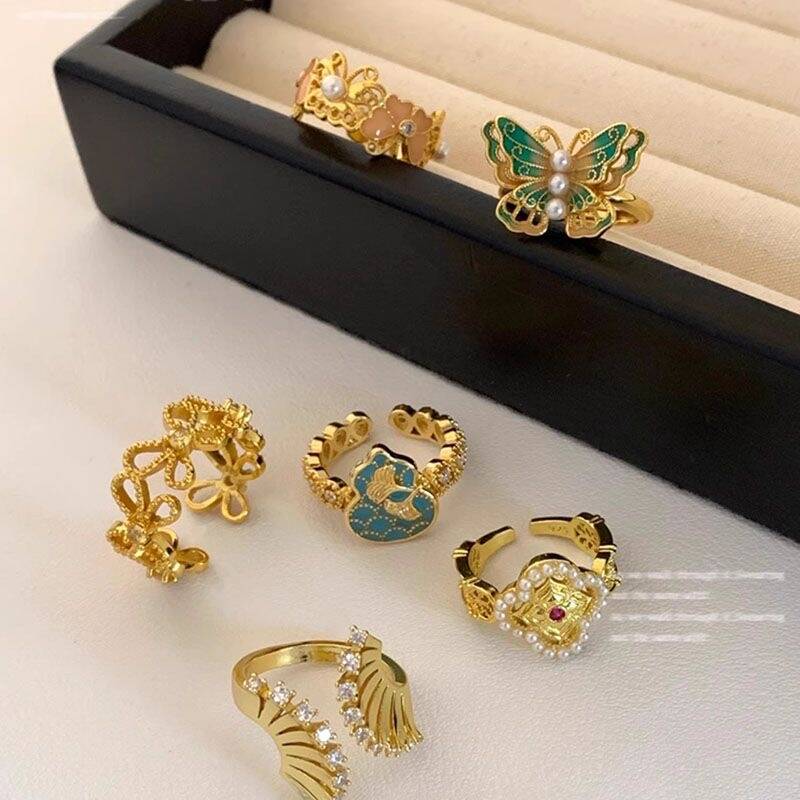 Gold Luxury Minimalist Ring Set