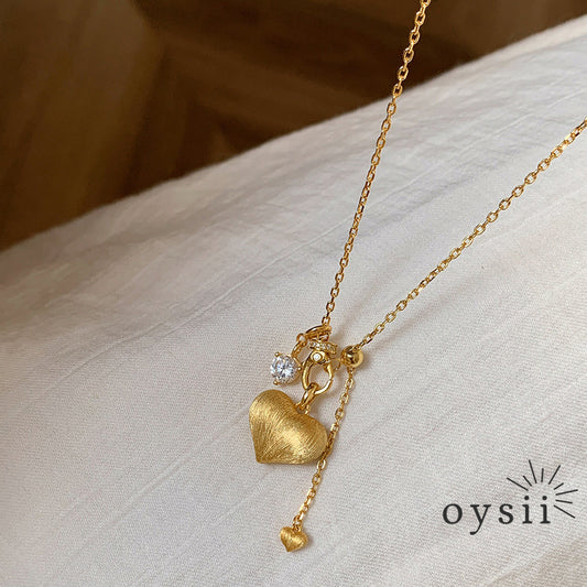 Parisian Charm – Matte Heart Orbit Necklace