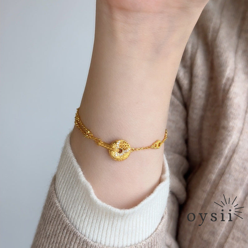 Fortune Halo – Hollow Gourd Safety Pin Bracelet
