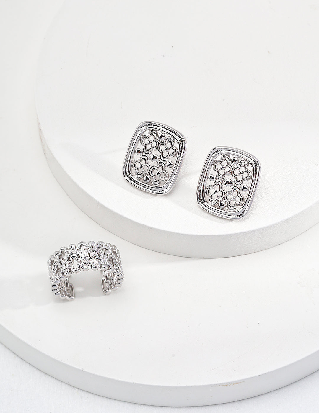 Handcrafted sterling silver crossover design ring, timeless everyday jewelry
