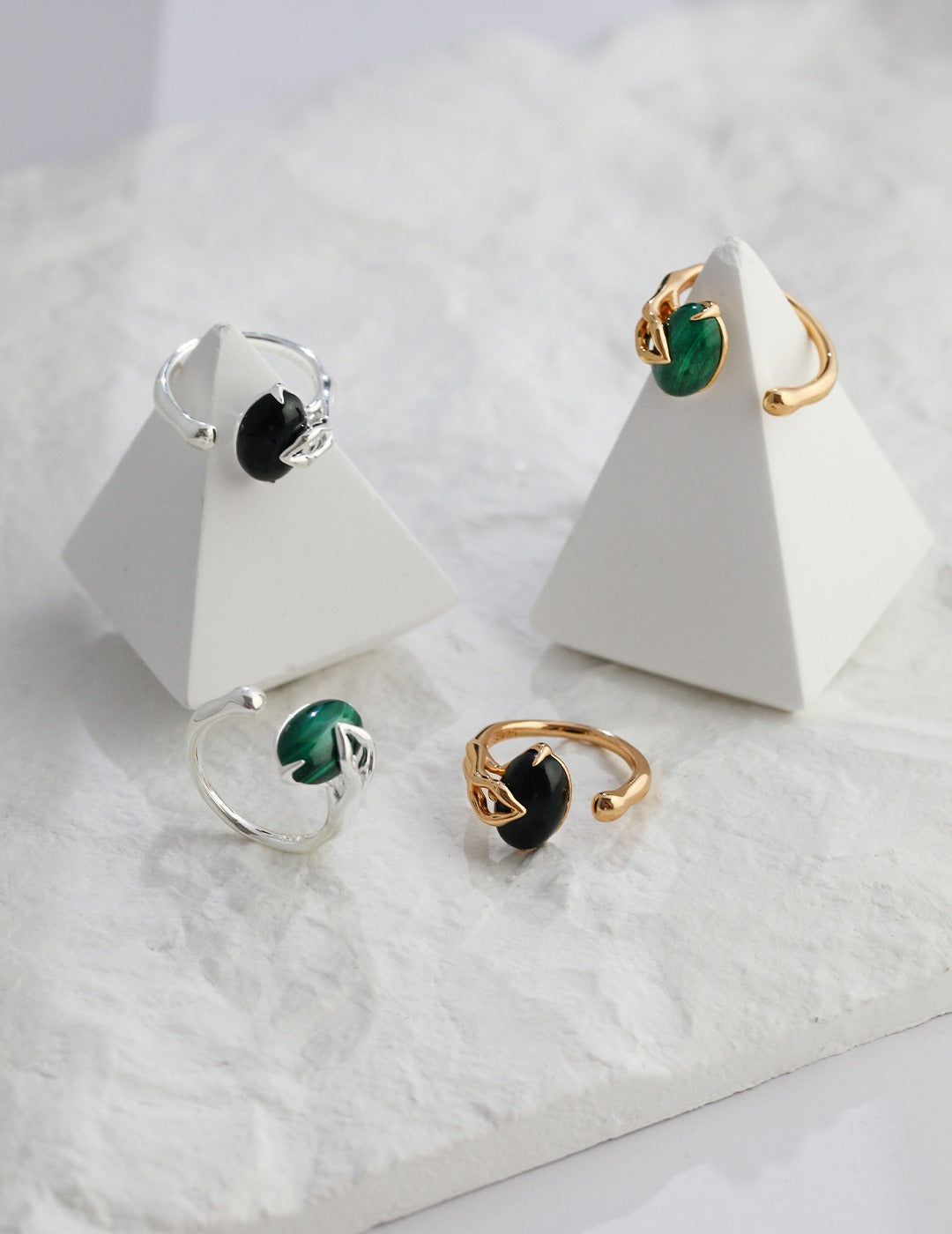 Elegant sterling silver ring featuring natural malachite and black onyx gemstones, known for grounding energy, protection, and emotional balance — ideal for spiritual jewelry lovers, boho statement pieces, and unique handmade rings for daily wear