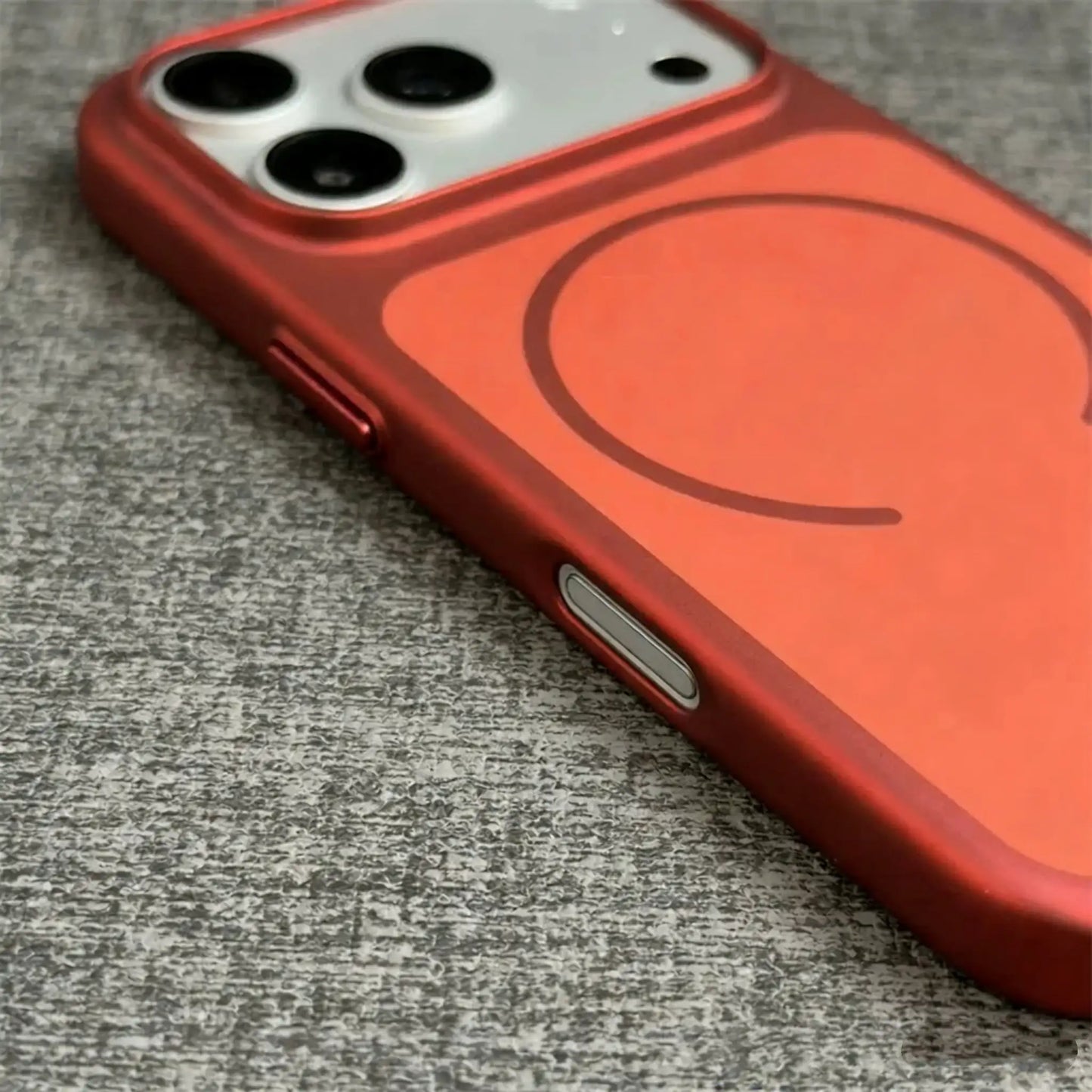 "Transform to 17" Slim Matte Magnetic Case