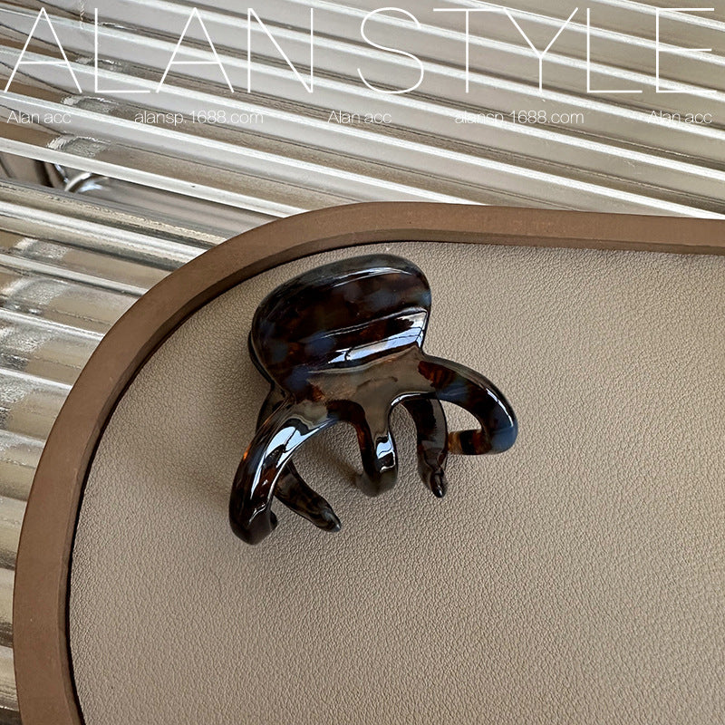 Thick 4mm Red Hair Clip