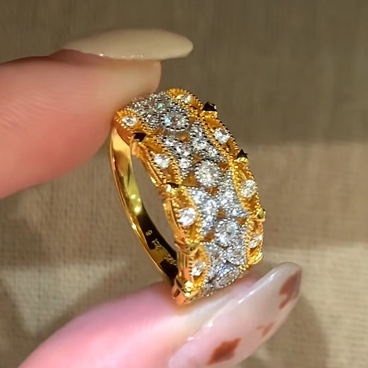 Pavé Wide Band Index Ring