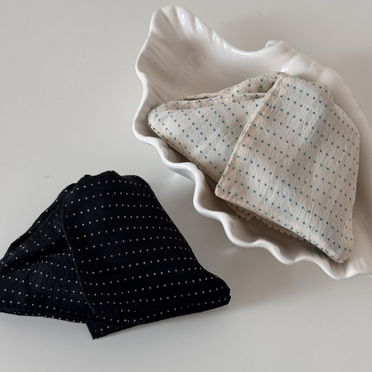 Triangular Polka Dot Hair Claw