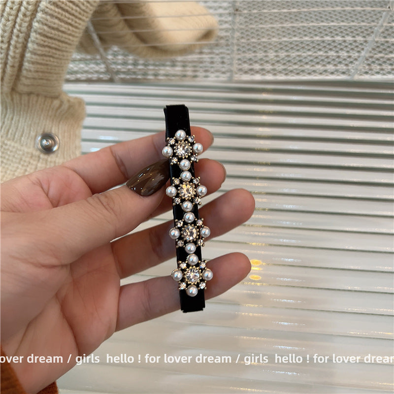 Black Camellia Pearl Bow Hair Clip