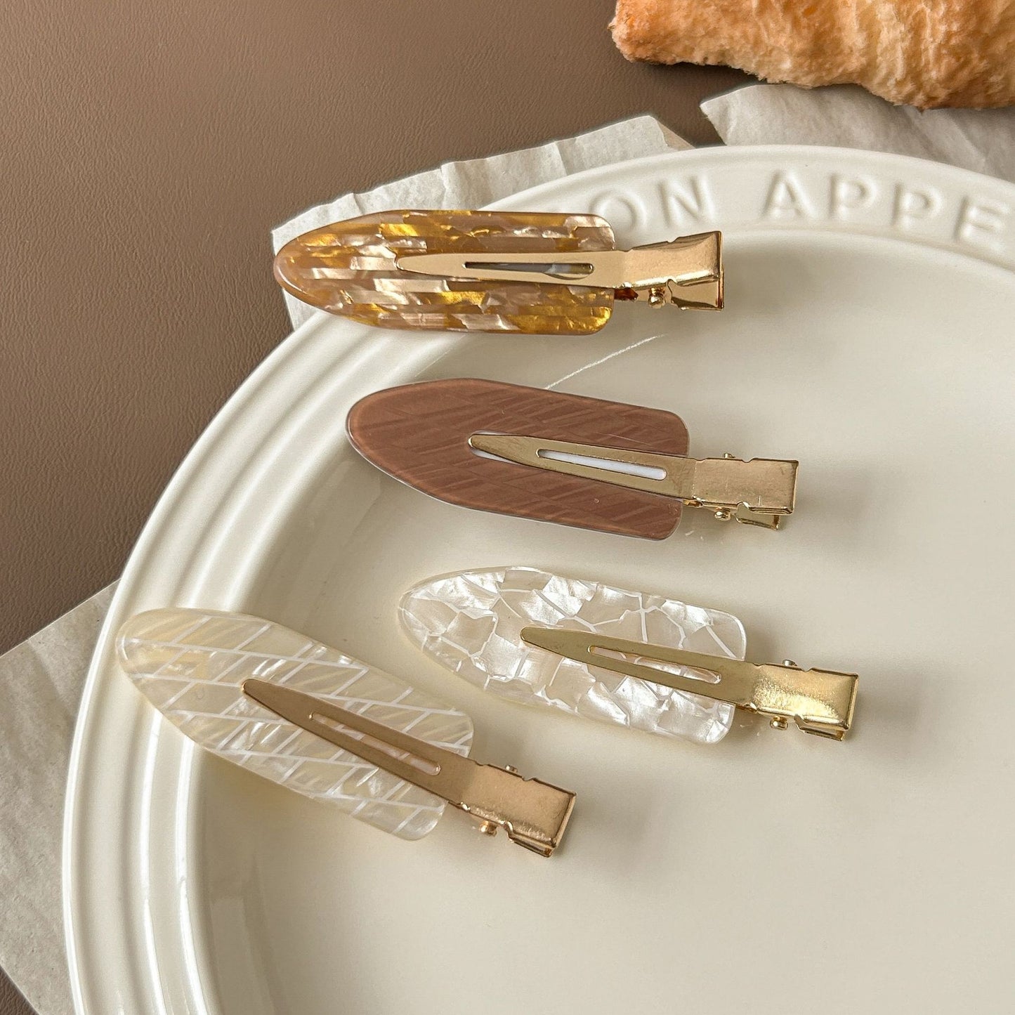 Acetate No-Trace Hair Clip