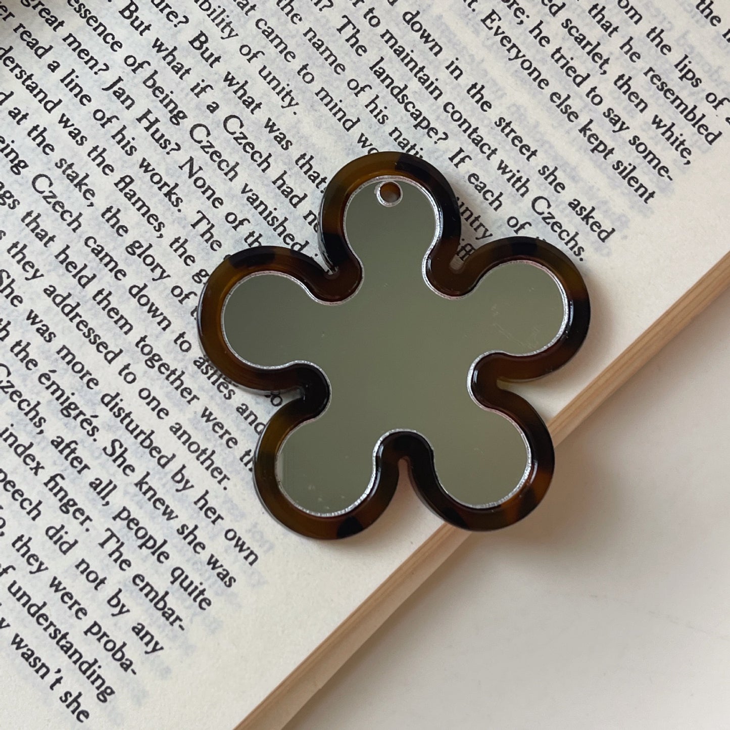 Heart Mirror & Comb Keychain