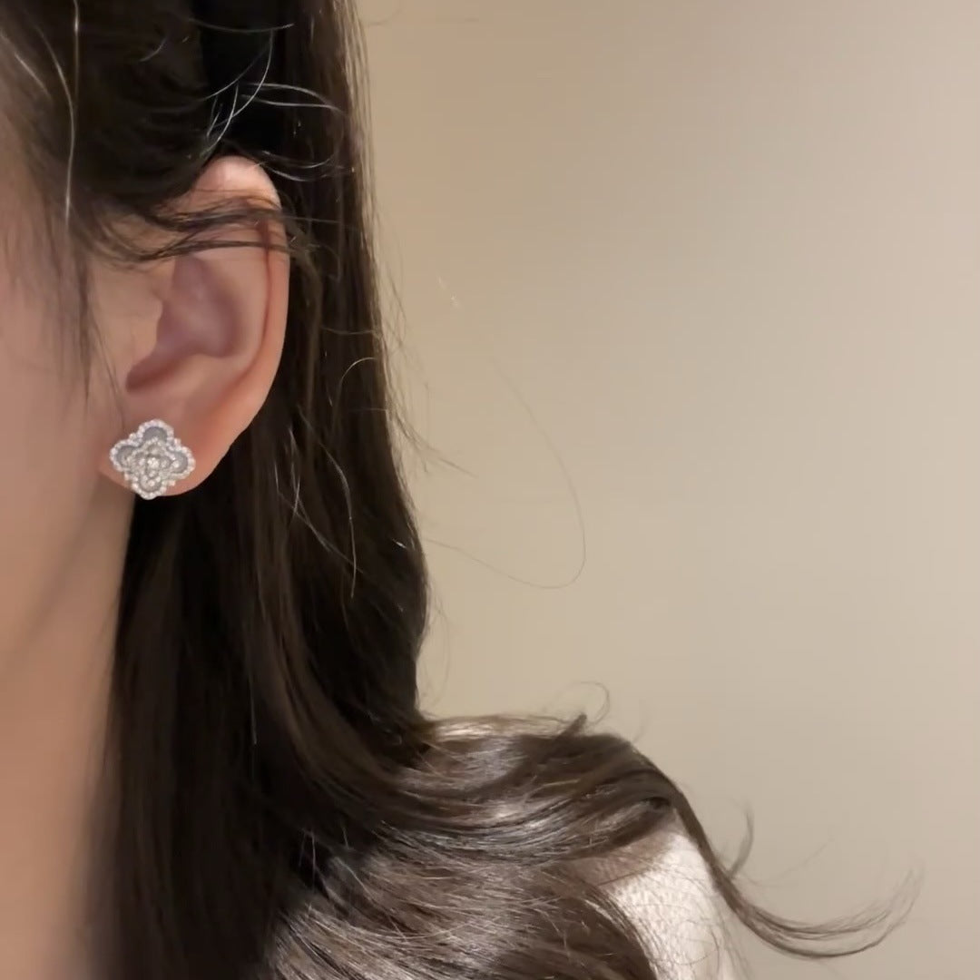 Moonlit Whisper – Cat’s Eye Pearl Clover Set