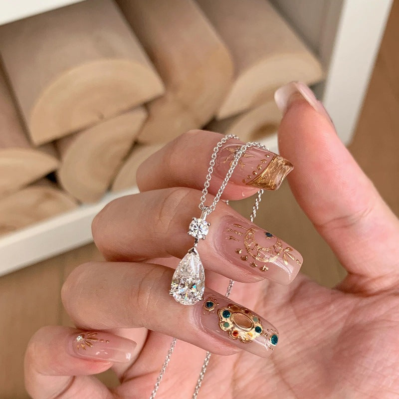 Diamond Dew — Light-Luxury Rhombus Teardrop Zircon Necklace