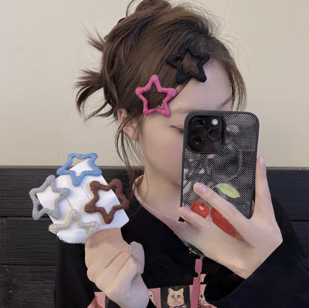 Cozy Star Wool Hair Clip