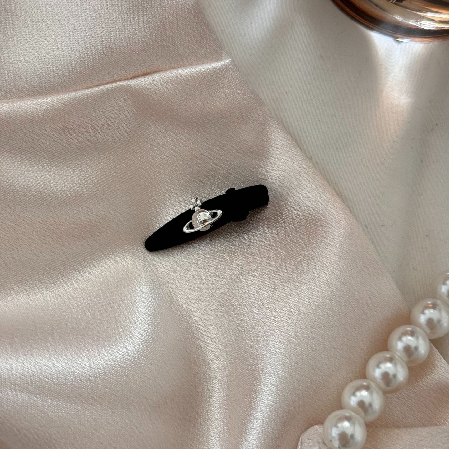 Mini Star Planet Bangs Clip