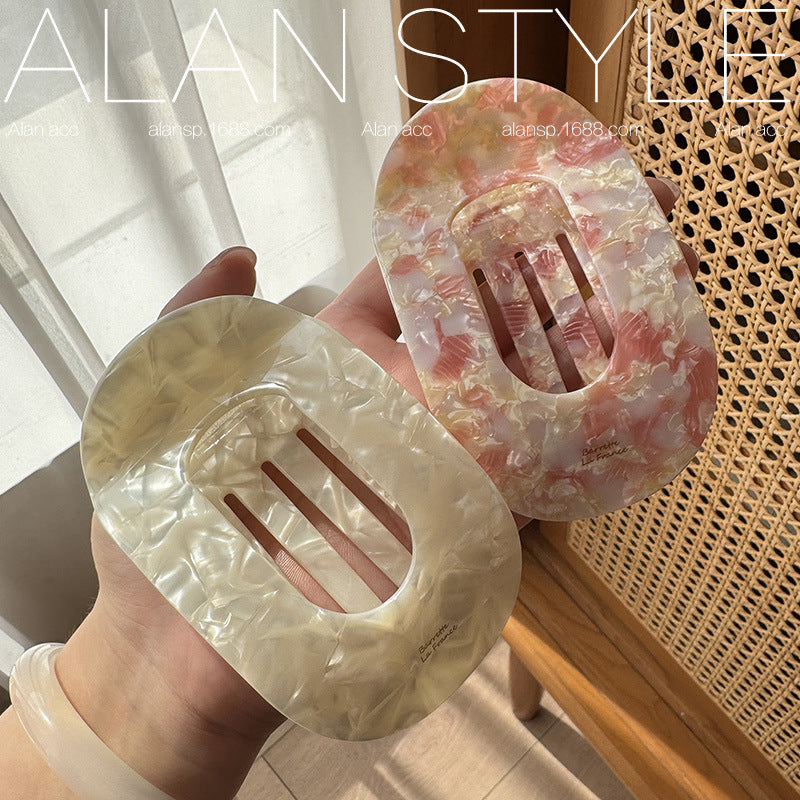 Curved Acetate Round Hair Claw