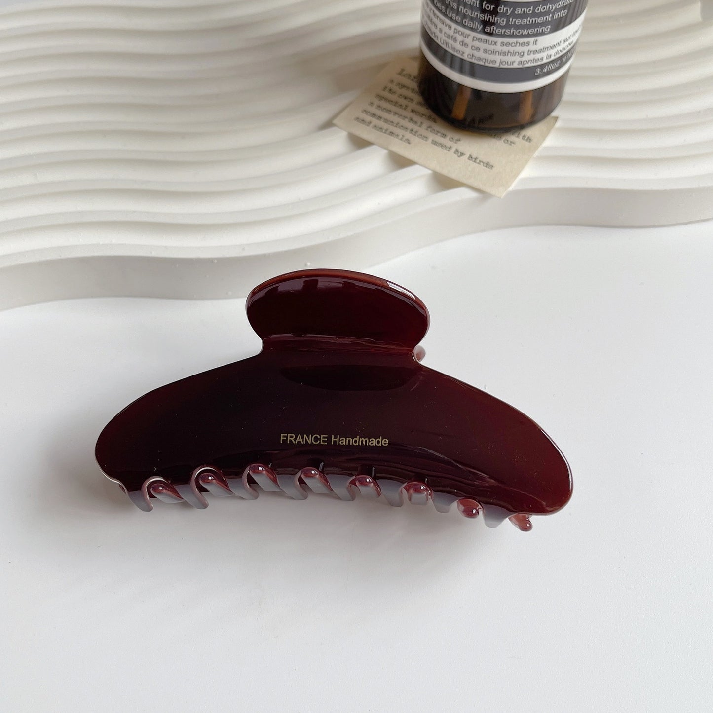 Luxury Oval Hair Claw Clip