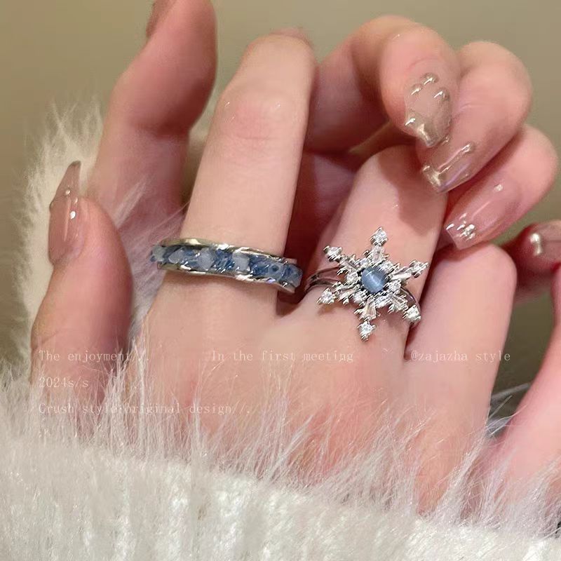 Blue Zircon Snowflake Ring