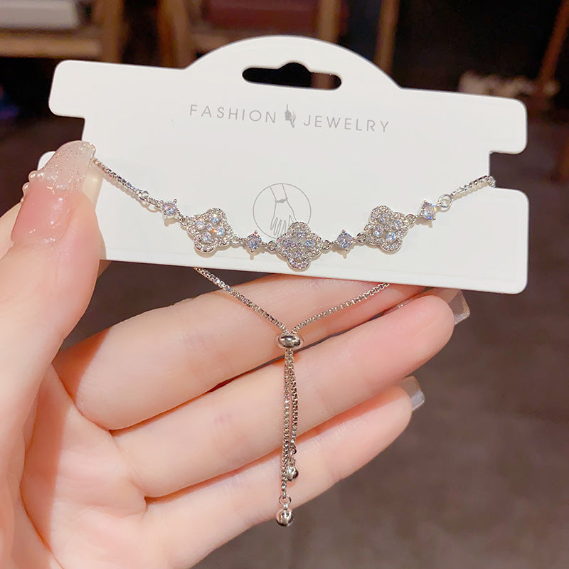 Blossom Tranquility — Three Zircon Flower Bracelet