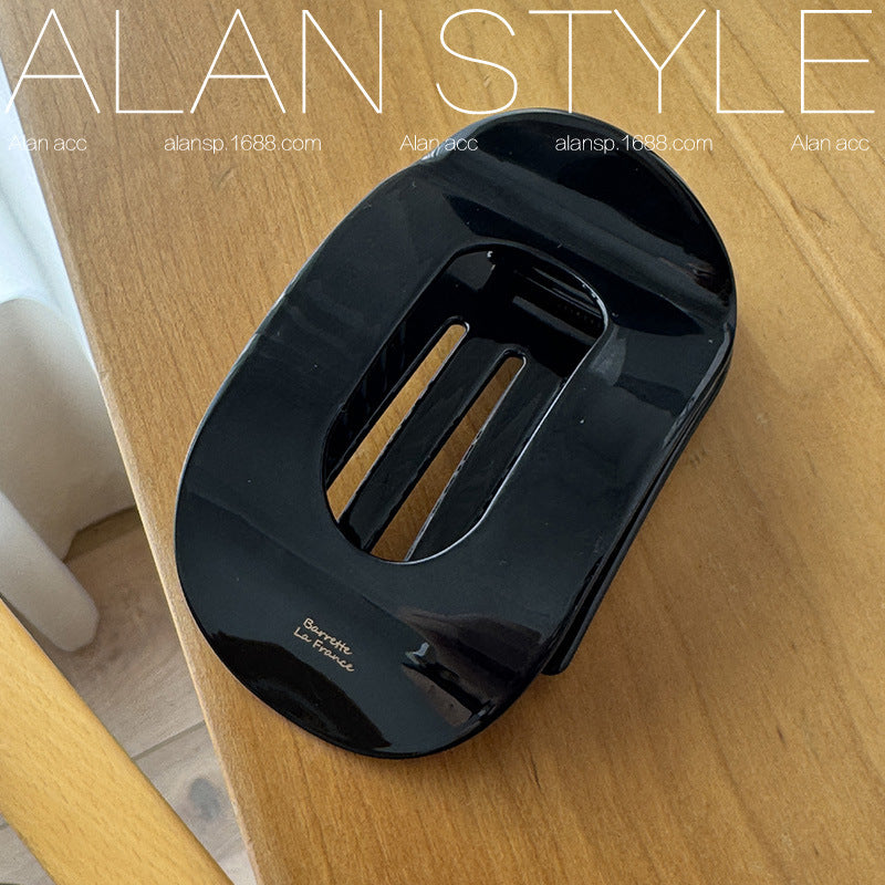 Curved Acetate Round Hair Claw