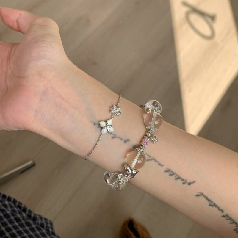 White Mother-of-Pearl Clover Bracelet