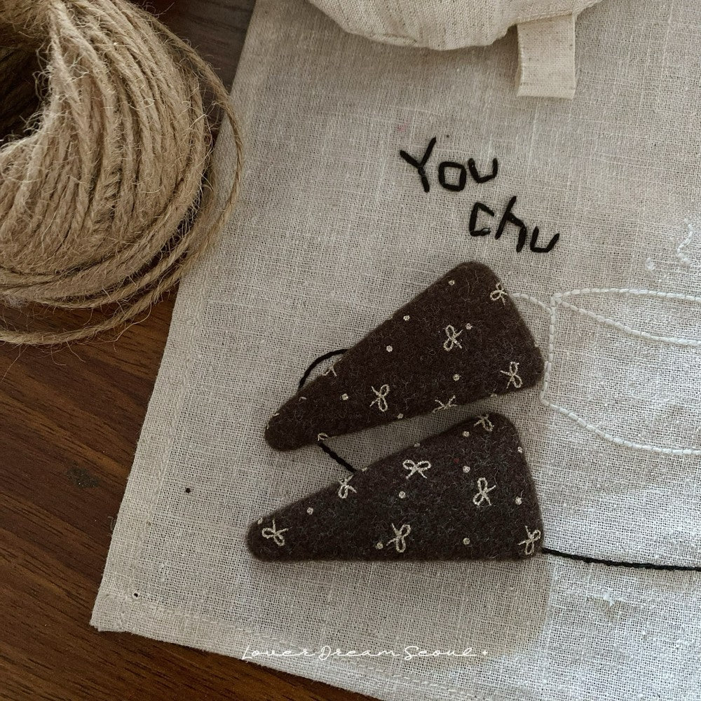 Bow Wool BB Hair Clip