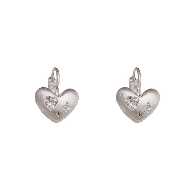 Amour Minimal — French Retro Brushed Silver Love Earrings