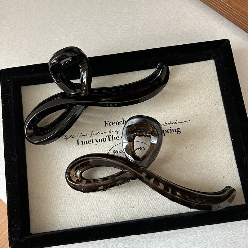 Large Hollow Hair Claw Clip