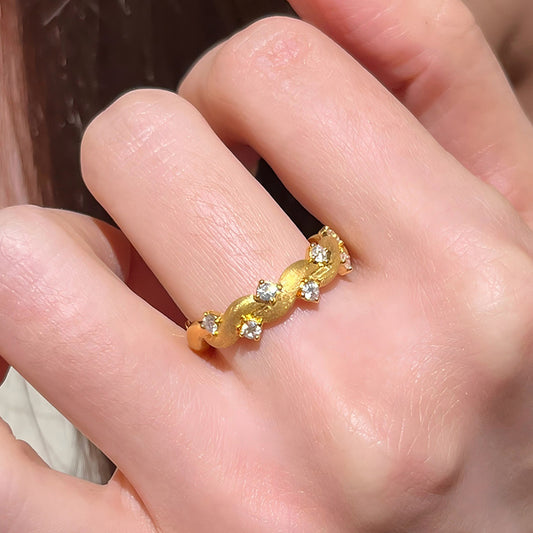 Galaxy Gleam — Sparkling Starry Crystal Fashion Ring