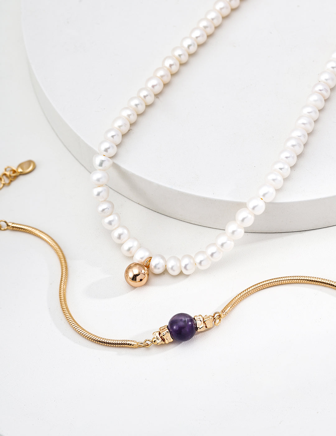 Trendy handmade silver bracelet with amethyst, bohemian chic gemstone jewelry for everyday wear