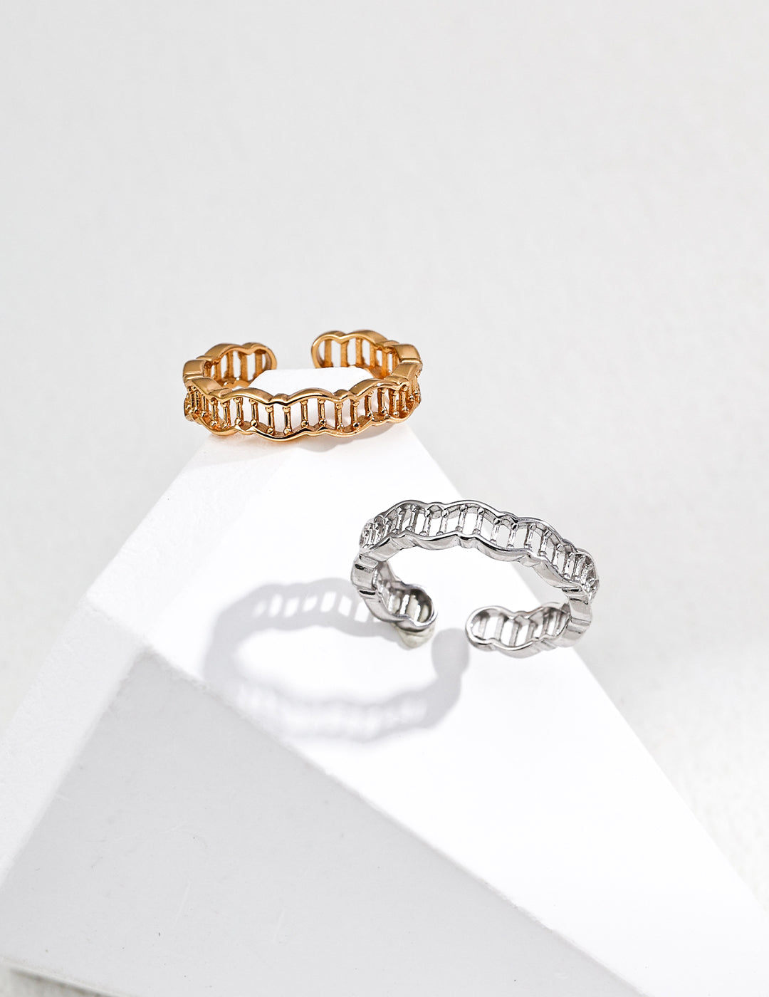 S925 Silver Contemporary Design Ring - Modern Silver Ring with a Sleek, Contemporary Design, Ideal for Trendy and Stylish Jewelry Lovers
