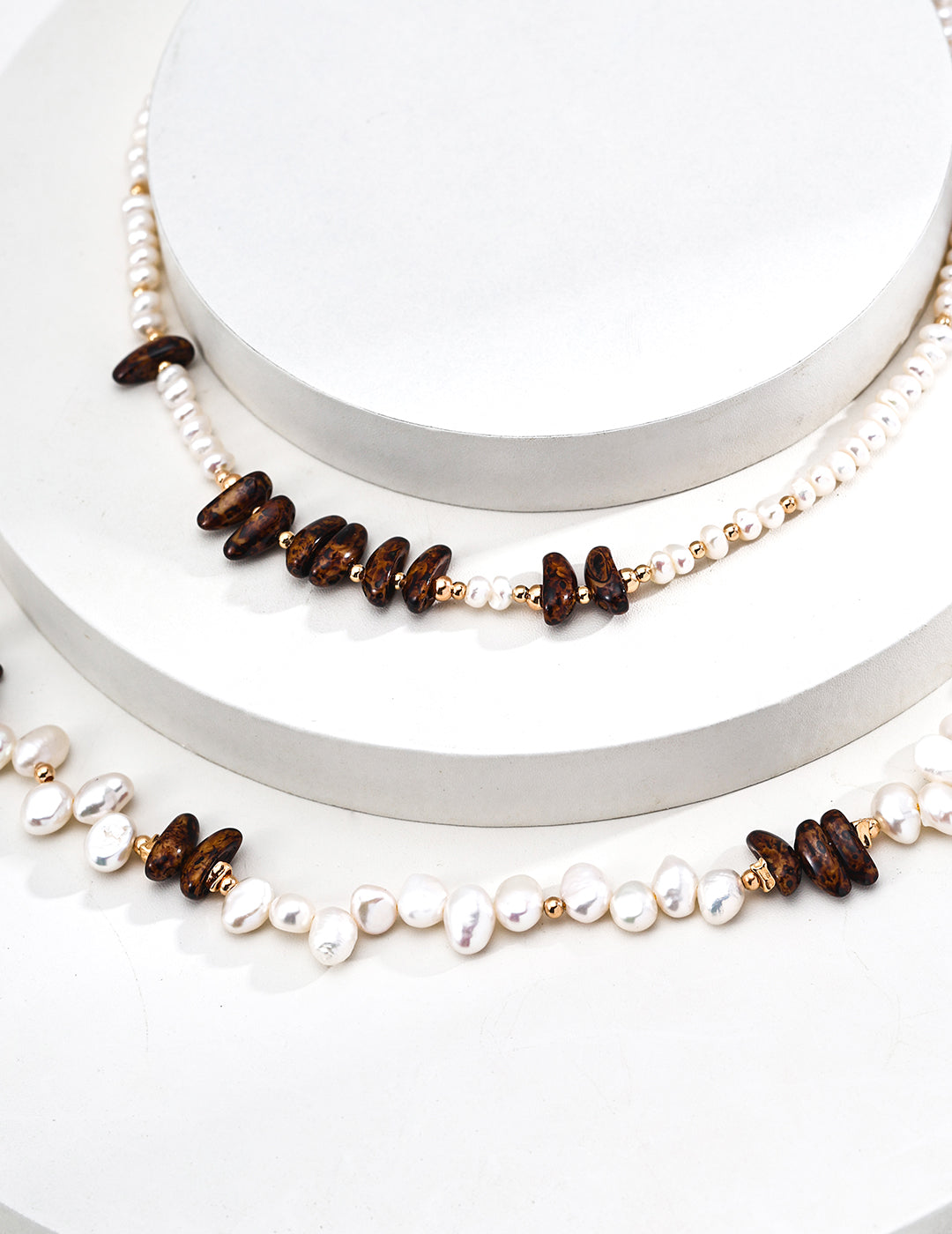 S925 Silver Czech Glass Necklace with Natural Pearl - Elegant Silver Necklace Featuring Czech Glass Beads and Natural Pearls, Ideal for Classic and Timeless Jewelry Styles