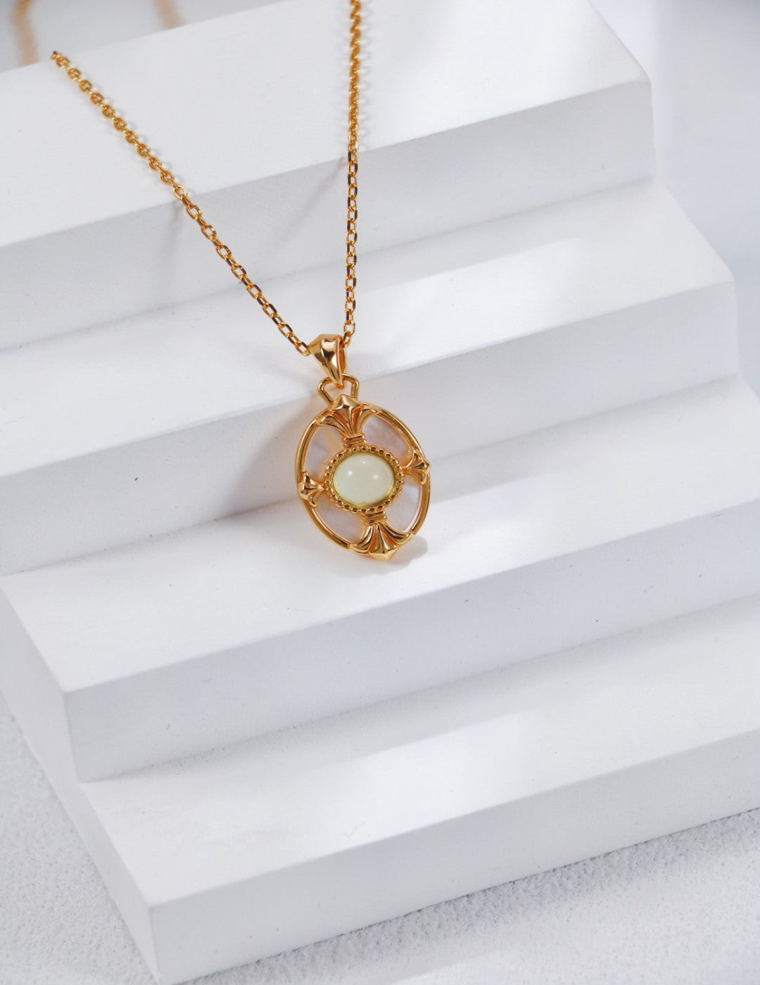 This S925 silver necklace features a beautiful combination of grape agate and white shell, creating an elegant and nature-inspired design. The rich purple hue of the agate is complemented by the smooth, iridescent glow of the white shell, making this necklace an ideal accessory for both casual and formal occasions. Perfect for those who appreciate unique, high-quality jewelry with a touch of natural beauty.